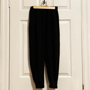 Aritzia Babaton Pants (Black)